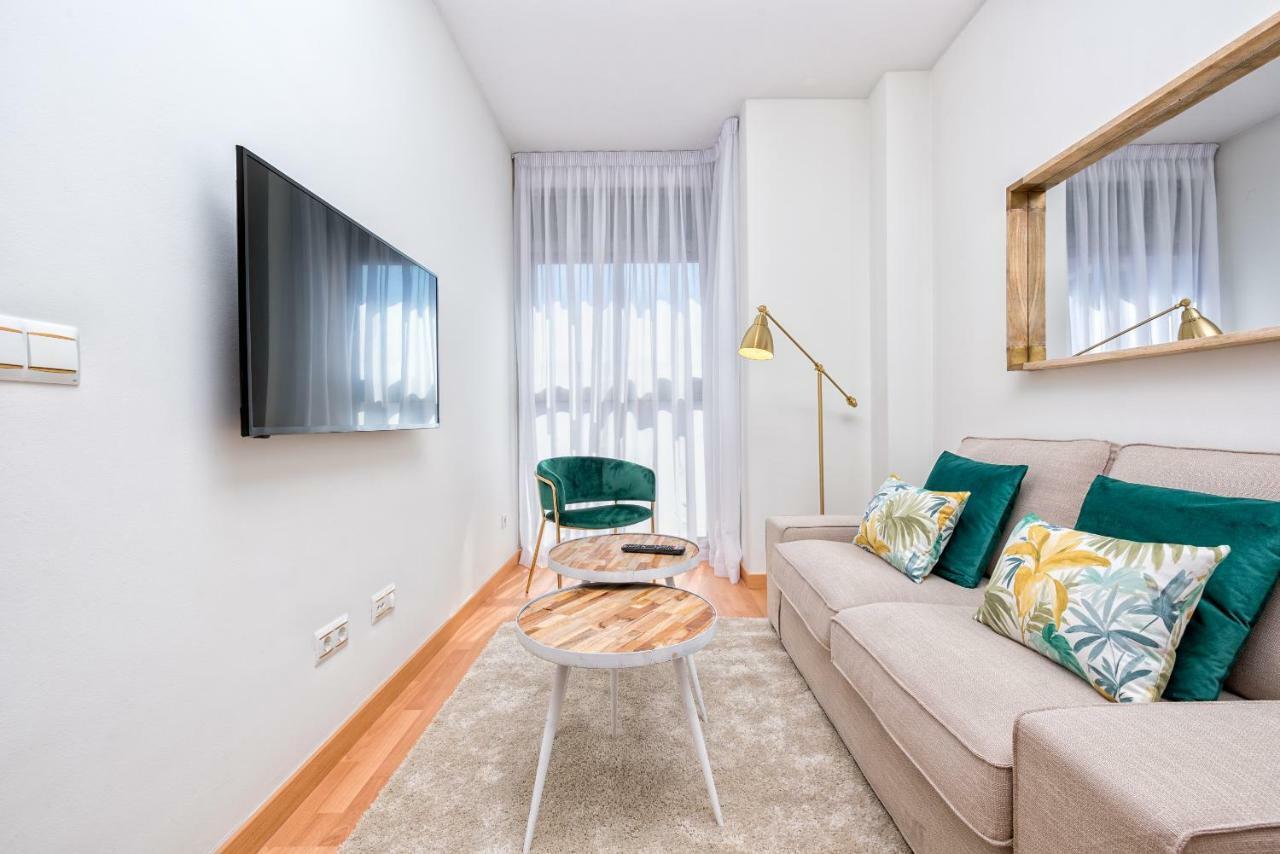 Iloftmalaga Cuarteles Apartment Luaran gambar